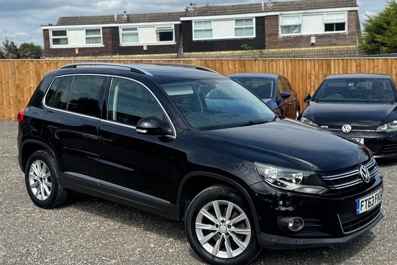 Black Used 2013 VW Tiguan SE SUV | £3,495 (Fair price) - Image 1/1