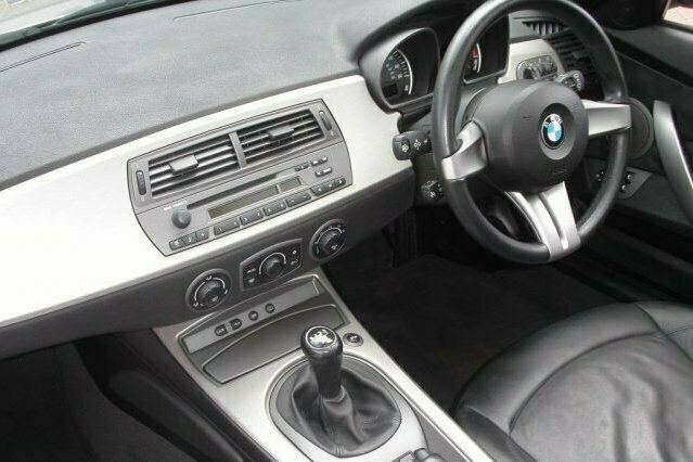 Used BMW Z4 192 HP (141 kW) 2004 Cabriolet