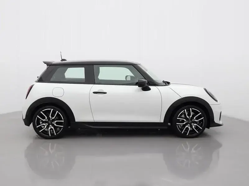 Used Mini Cooper S Hatch 201 HP (147 kW) 2025 White Hatchback