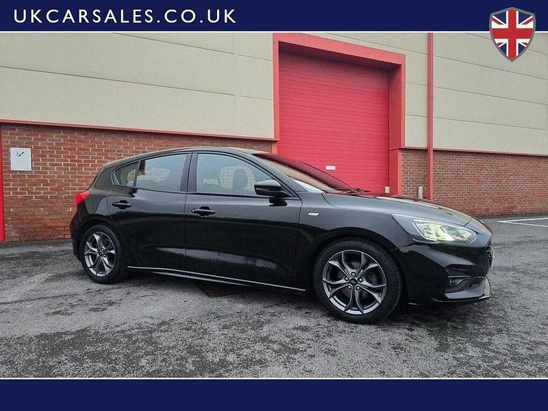 Used Ford Focus ST-Line 150 HP (110 kW) 2019 Black Hatchback