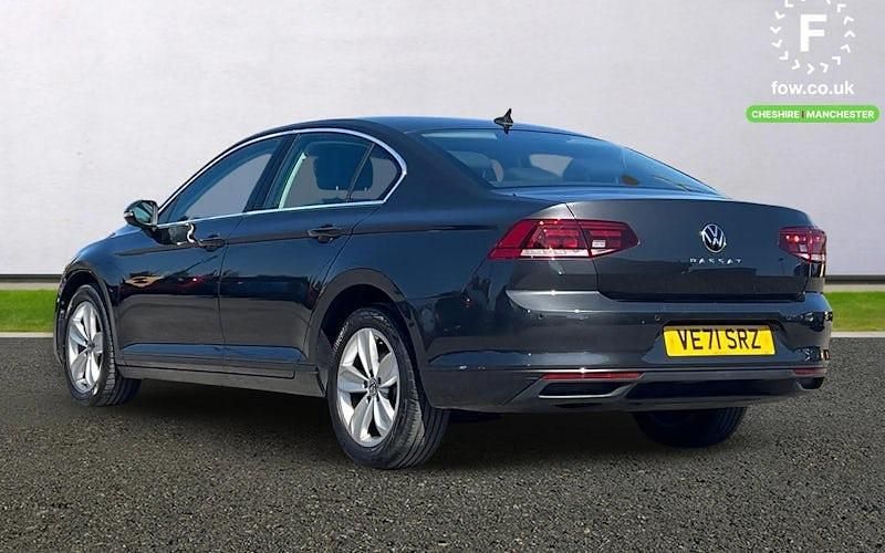 Używany VW Passat SE 200 KM (147 kW) 2021 Szary Kombi