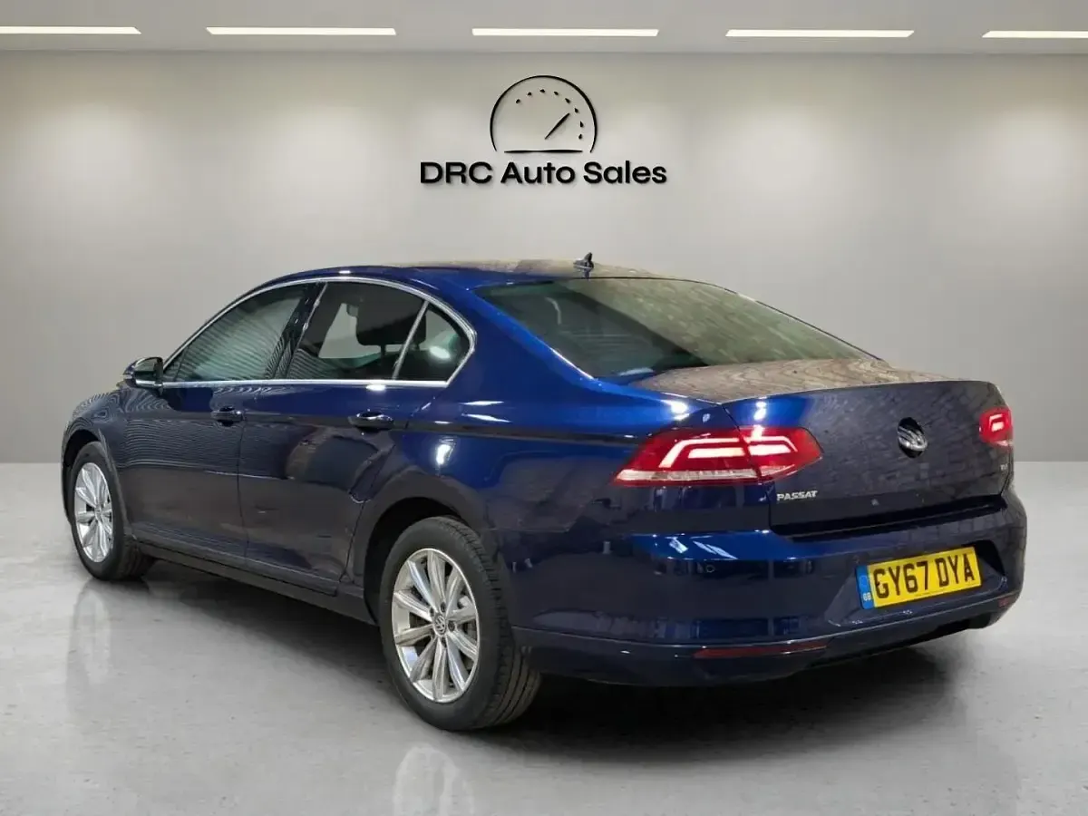 Used VW Passat Business 150 HP (110 kW) 2017 Blue Sedan