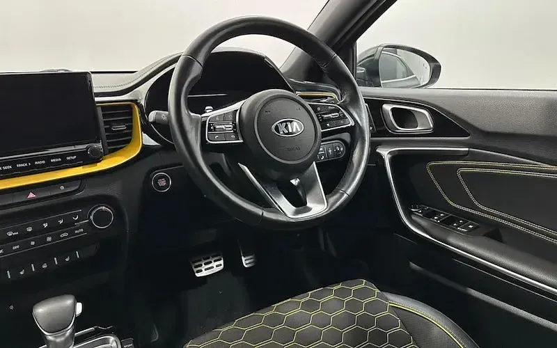 Used Kia XCeed First Edition 140 HP (102 kW) 2019 Black SUV
