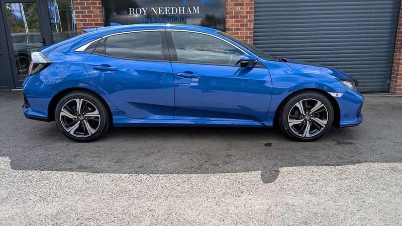 Used Honda Civic SR 126 HP (92 kW) 2019 Blue Hatchback