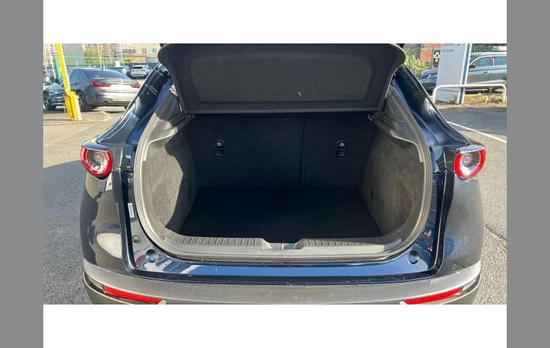 Używany Mazda CX-30 122 KM (89 kW) 2022 Niebieski SUV