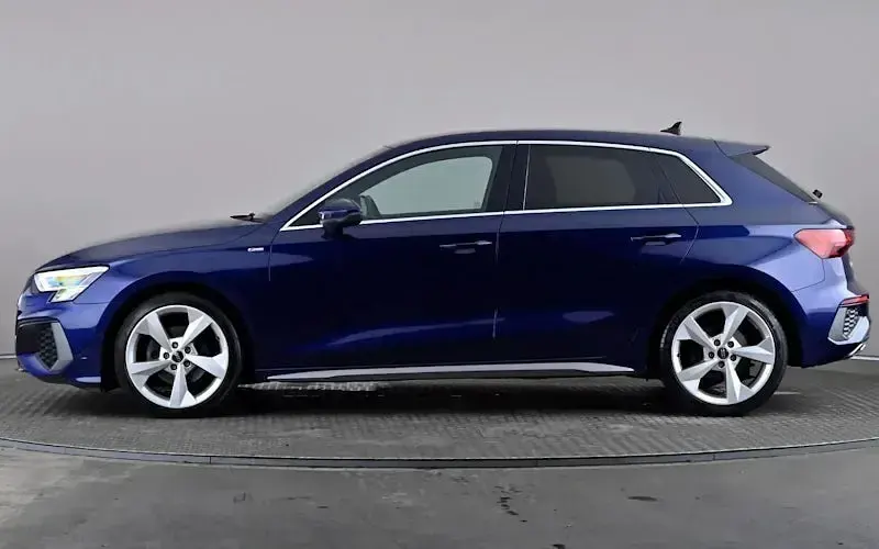 Used Audi A3 Sportback S-Line 150 HP (110 kW) 2024 Hatchback
