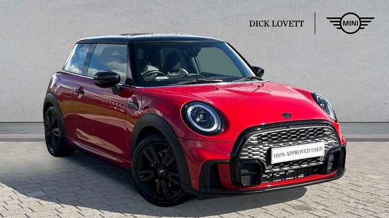Red Used 2021 Mini Cooper Sport Hatchback | £20,995 (Expensive) - Image 1/4