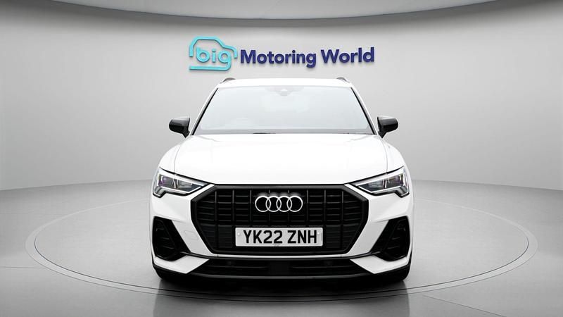 Used Audi Q3 Black Edition 148 HP (108 kW) 2022 White SUV