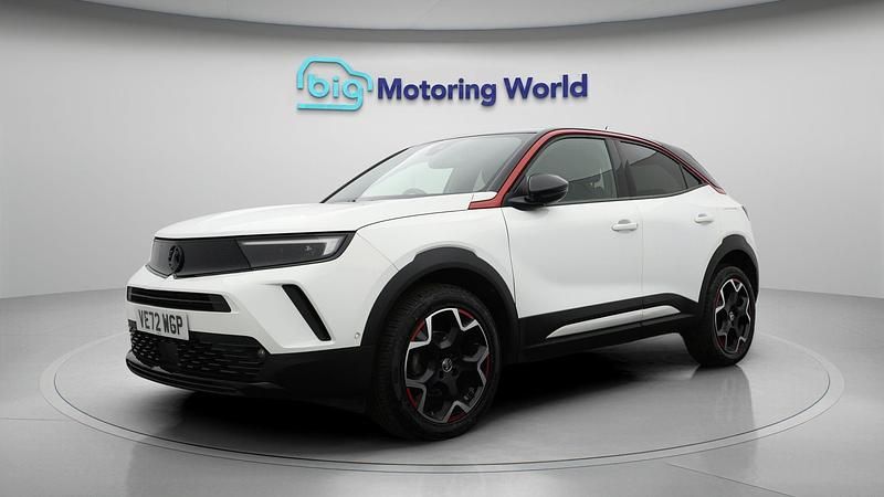 Used Vauxhall Mokka GS Line 129 HP (94 kW) 2023 White SUV