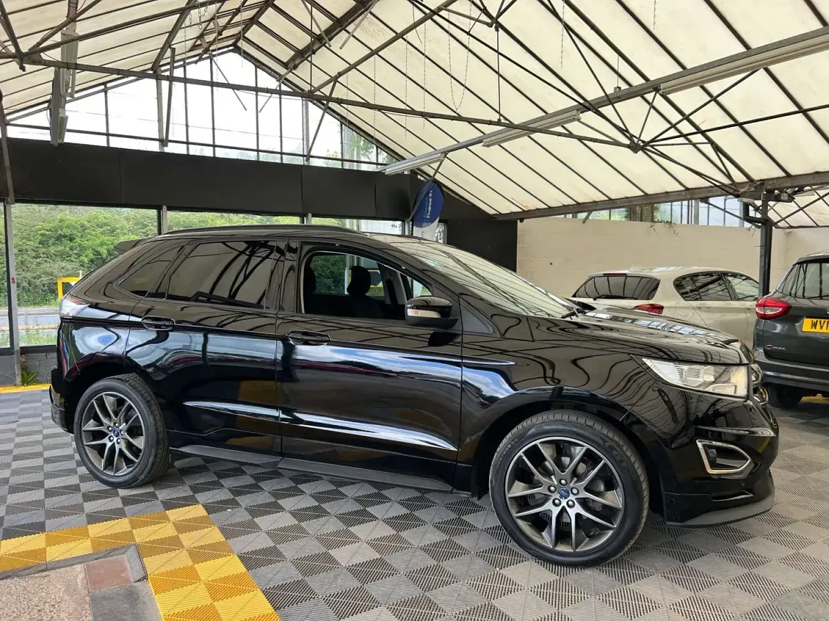 Used Ford Edge Sport 180 HP (132 kW) 2017 Black SUV