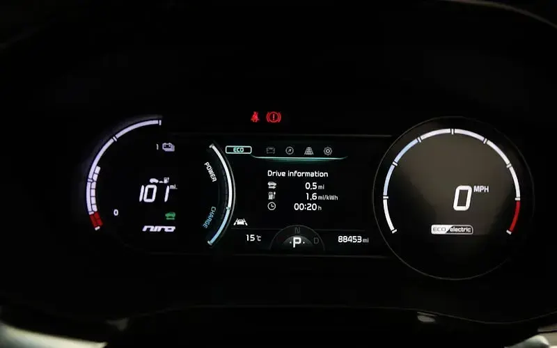 Used Kia e-Niro Plus 150 kW (204 HP) 2021 Silver SUV