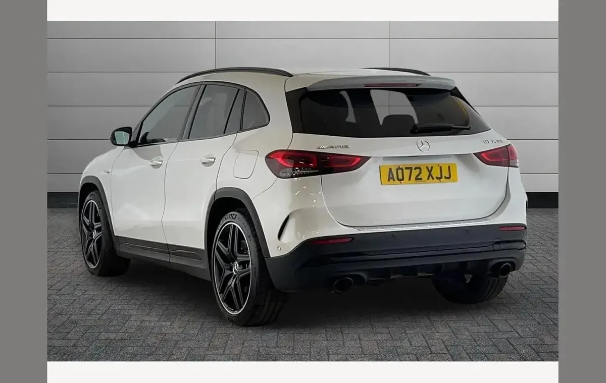 Used Mercedes GLA35 AMG Premium 306 HP (225 kW) 2022 White SUV