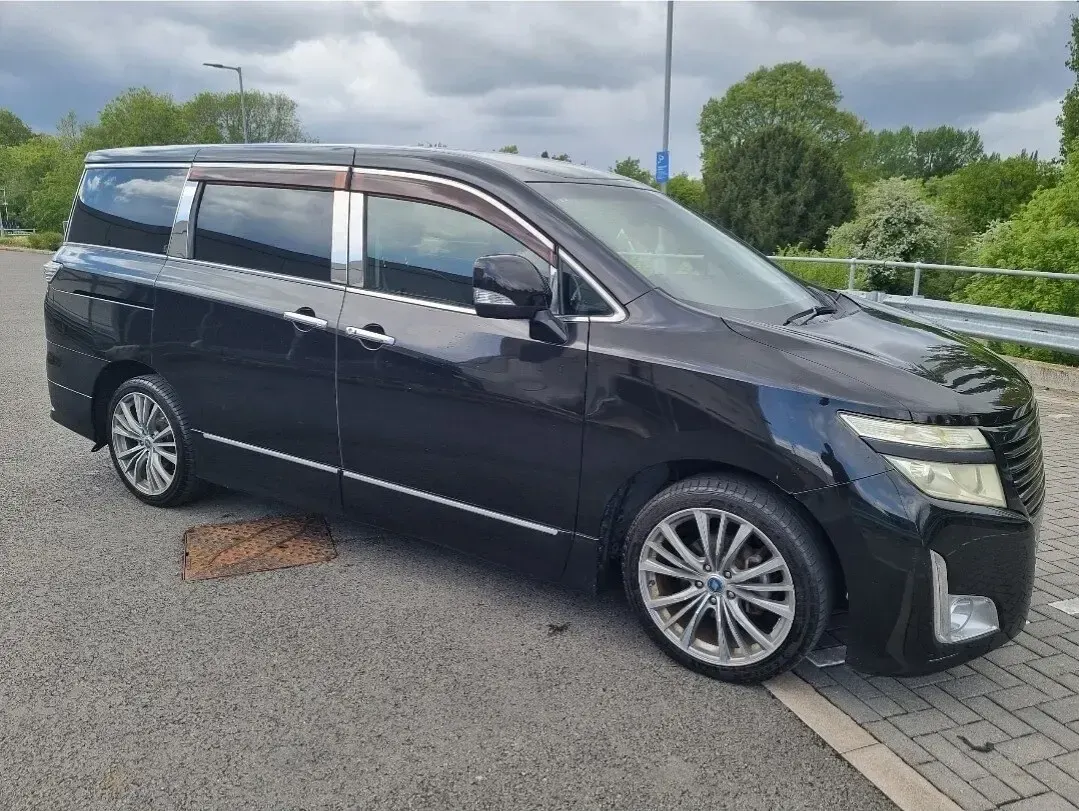 Used Nissan Elgrand 2026 Black MPV