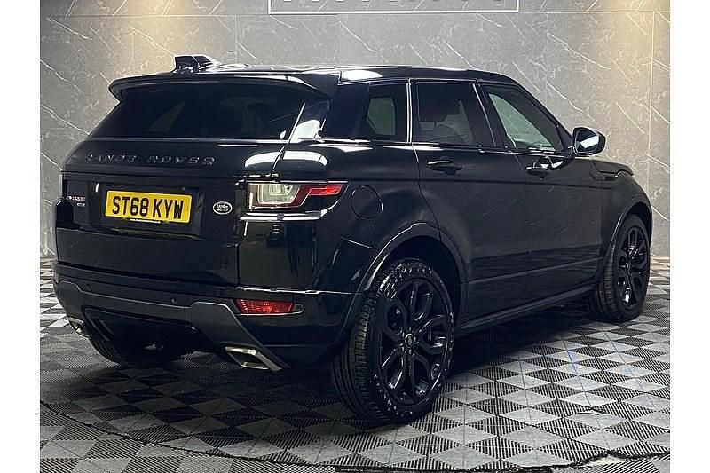 Used Land Rover Range Rover evoque HSE Dynamic 2018 Black  dark flat SUV