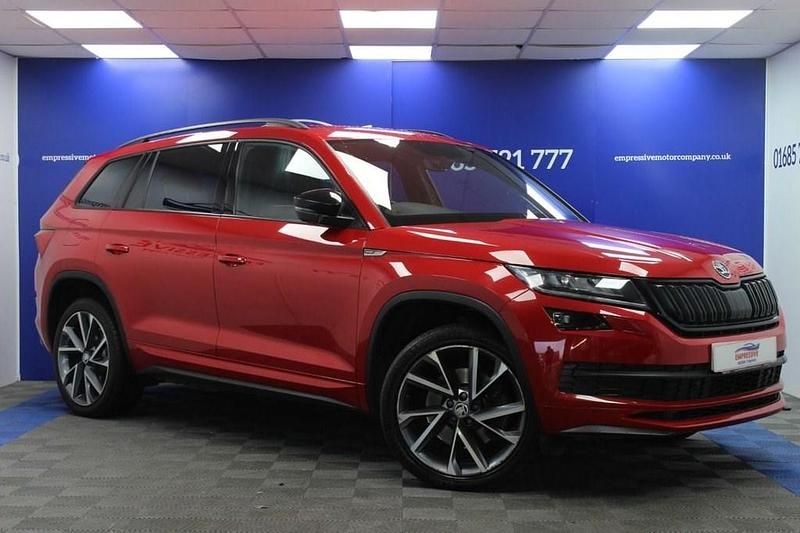 Used Skoda Kodiaq SportLine 190 HP (139 kW) 2021 Red SUV