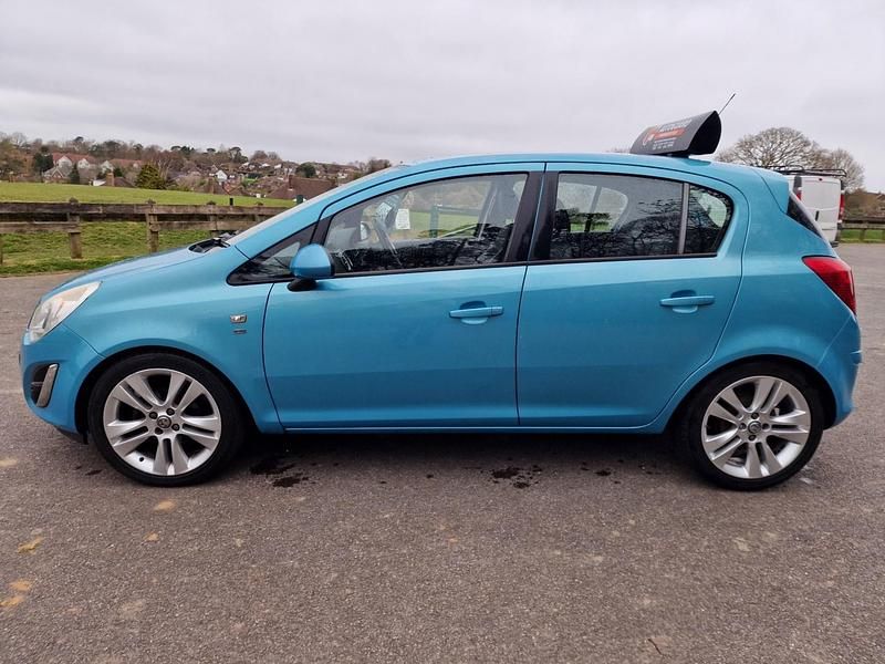 Used Vauxhall Corsa 100 HP (73 kW) 2012 Blue Hatchback