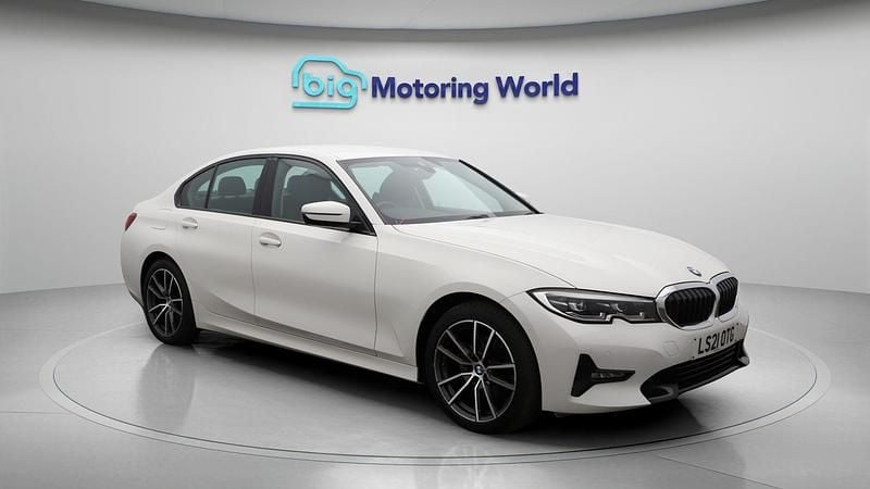 Used 2021 BMW 320 Sport Line Sedan | £21,400 (Good price) - Image 1/4