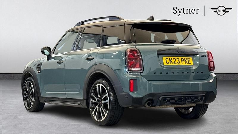 Used Mini Cooper Countryman Sport 134 HP (98 kW) 2023 Green SUV