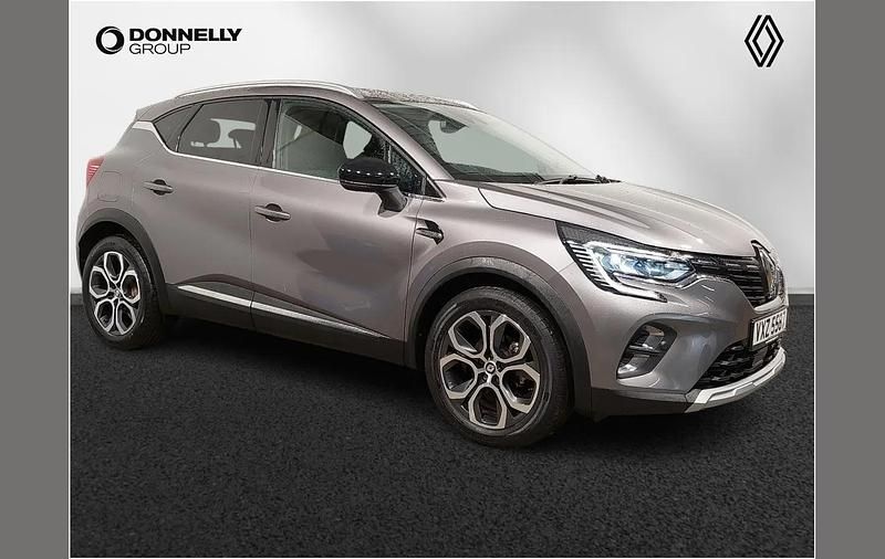 Used Renault Captur Techno 91 HP (66 kW) 2023 Grey  SUV