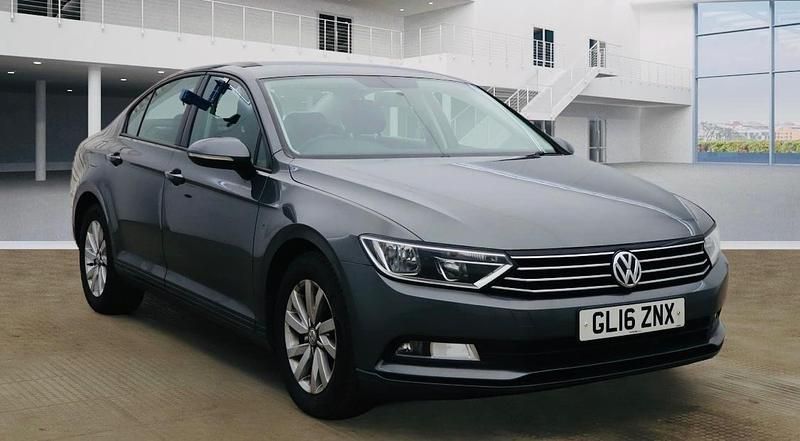 Used VW Passat S 120 HP (88 kW) 2016 Grey Sedan