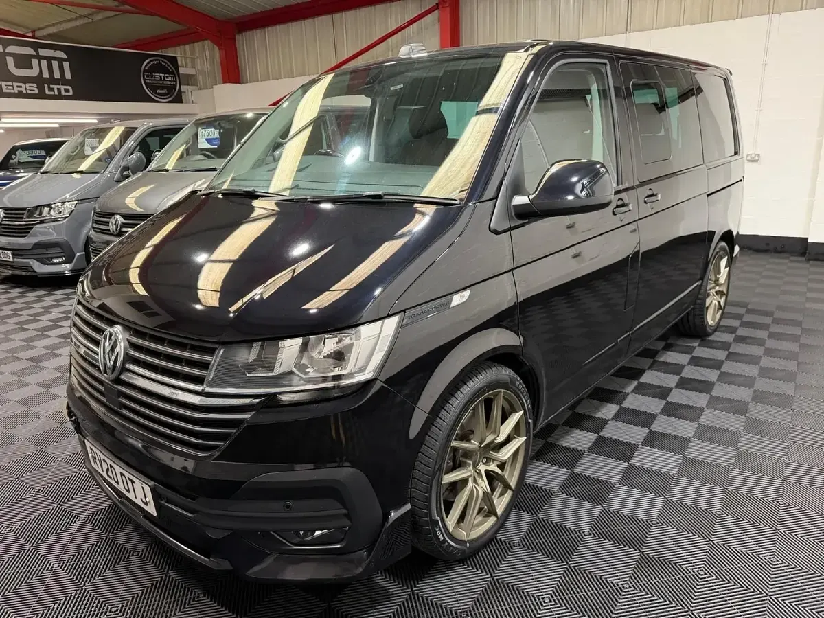 Used VW T6.1 Highline 150 HP (110 kW) 2020 Black Van