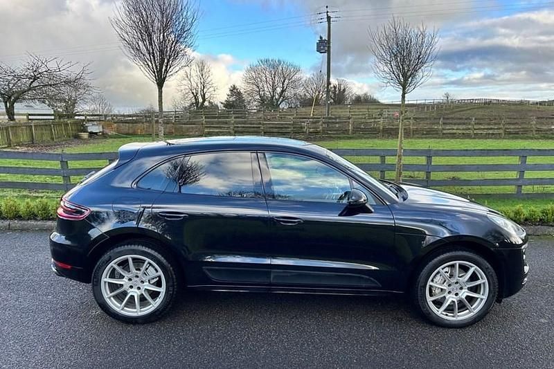 Used 2015 Porsche Macan SUV | £21,950 (Good price) - Image 1/1
