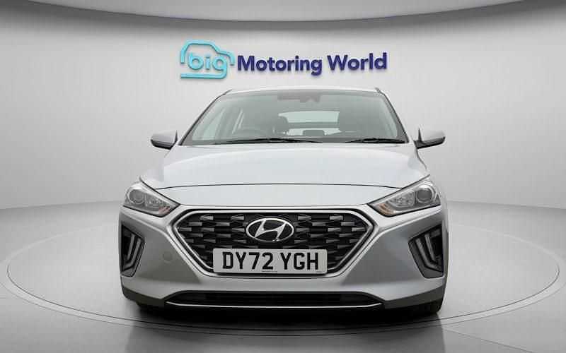 Used Hyundai Ioniq SE 141 HP (103 kW) 2022 Silver Hatchback