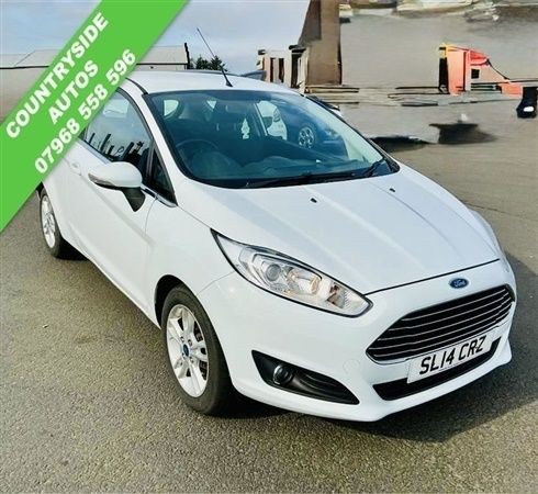 White Used 2014 Ford Fiesta Zetec Hatchback | £3,695 (Fair price) - Image 1/1