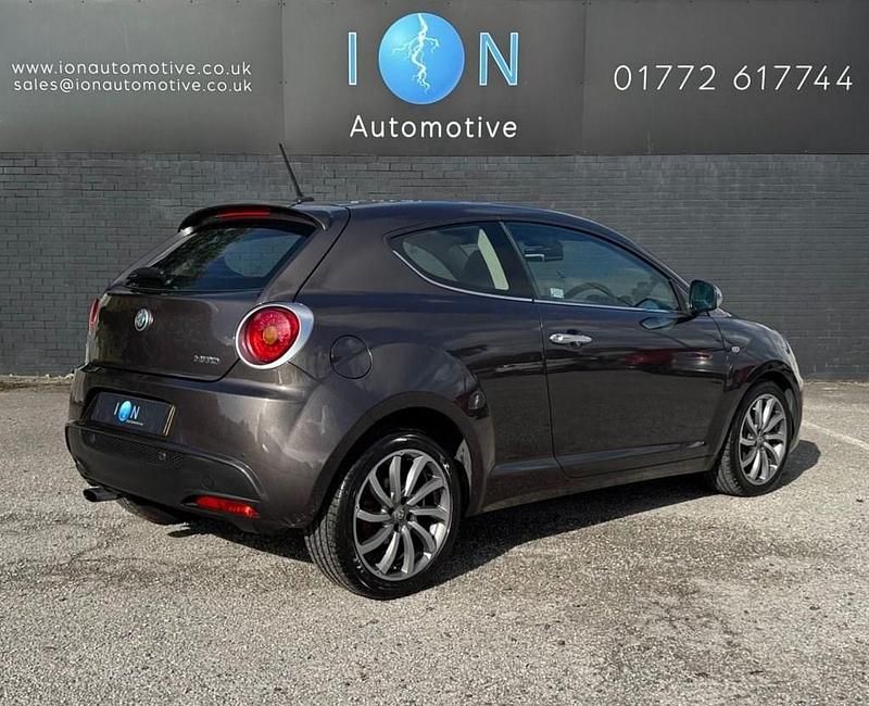 Used Alfa Romeo MiTo Super 105 HP (77 kW) 2016 Grey Hatchback