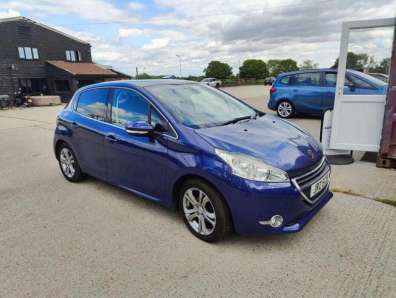 Used Peugeot 208 Allure 2015 Blue Hatchback
