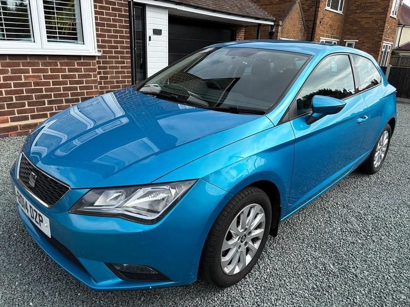 Used Seat Leon SE 105 HP (77 kW) 2014 Blue Hatchback