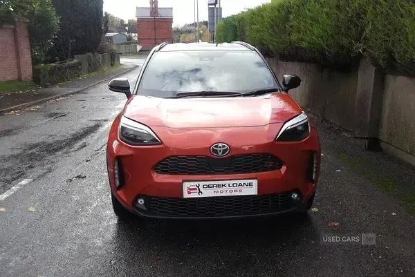 Used Toyota Yaris Sport 2023 Orange/black Hatchback