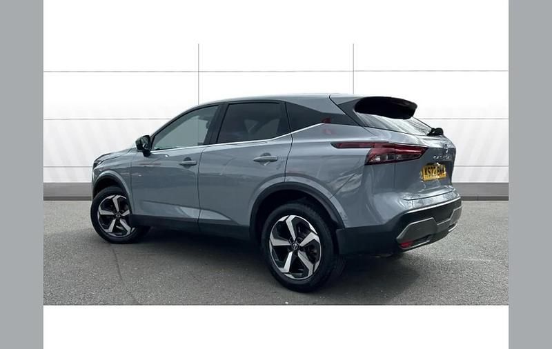 Used Nissan Qashqai N-Connecta 140 HP (102 kW) 2022 Grey SUV