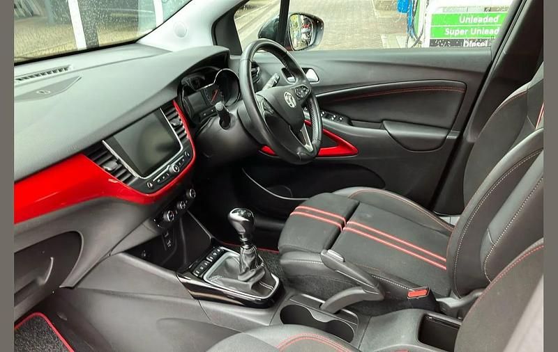 Used Vauxhall Crossland GS Line 110 HP (80 kW) 2022 Orange SUV
