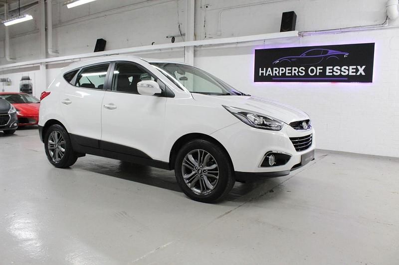 White Used 2014 Hyundai ix35 SE SUV | £3,495 (Fair price) - Image 1/4