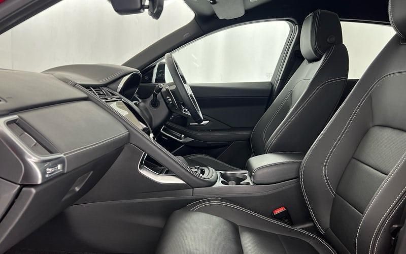 Used Jaguar E-Pace R-Dynamic 204 HP (150 kW) 2024 SUV