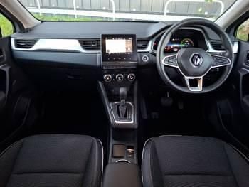 Usado Renault Captur Techno 160 HP (117 kW) 2023 Cinzento SUV