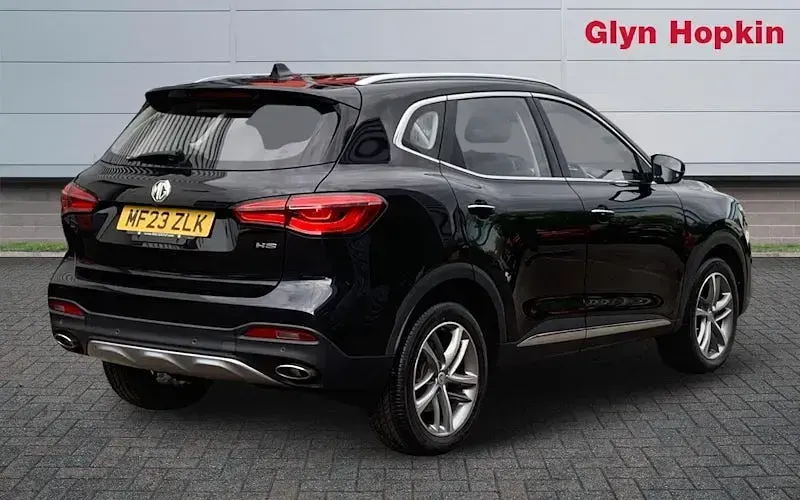 Used MG HS Excite 162 HP (119 kW) 2023 Black SUV