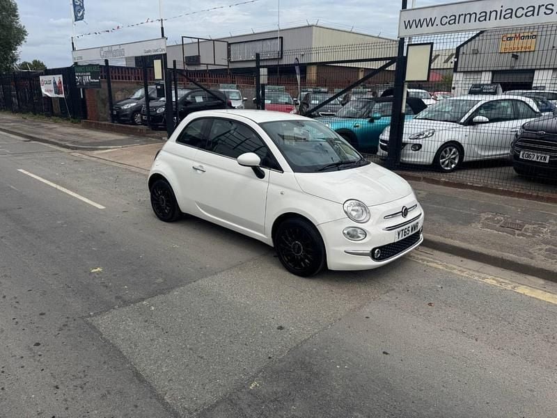 White Used 2015 Fiat 500 Lounge Hatchback | £6,195 (Fair price) - Image 1/4