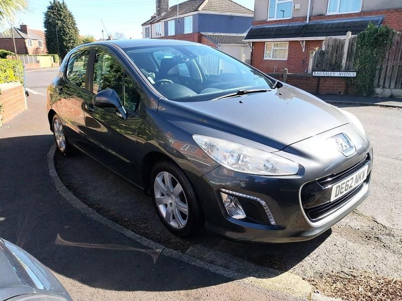Used Peugeot 308 Active 92 HP (67 kW) 2012 Grey Hatchback