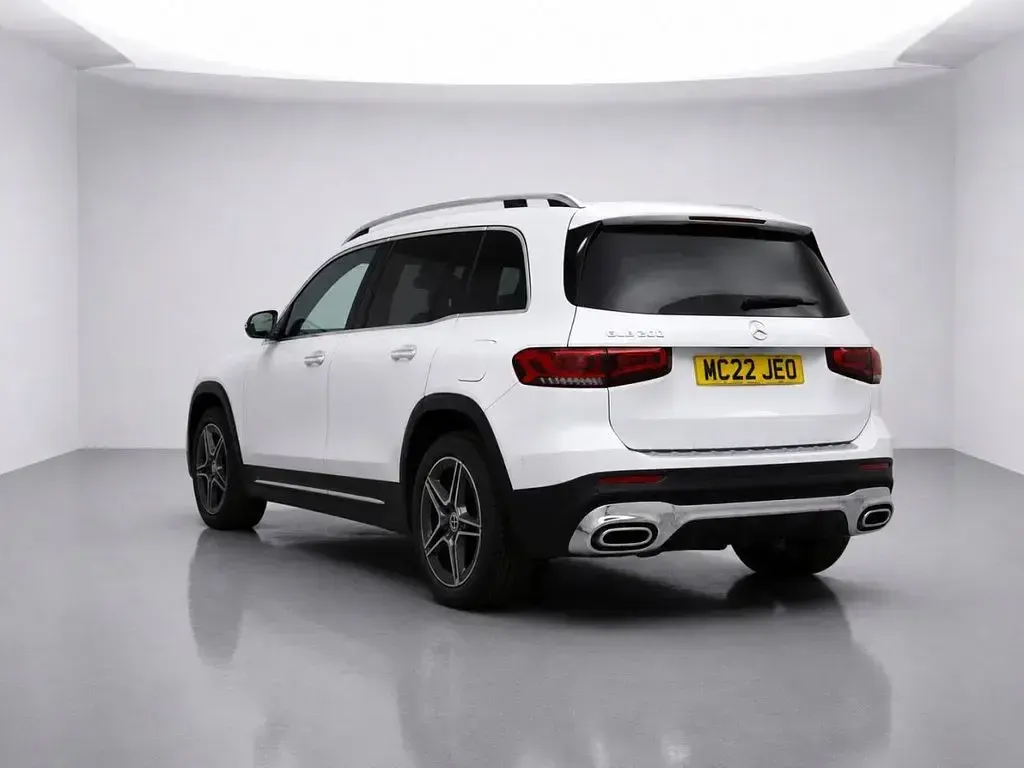 Used Mercedes GLB200 AMG Line Premium 163 HP (119 kW) 2022 White SUV