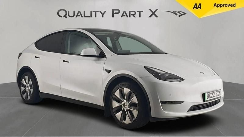 Used Tesla Model Y Long Range AWD 378 kW (514 HP) 2022 White SUV