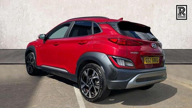 Used Hyundai Kona Premium 120 HP (88 kW) 2022 Red SUV