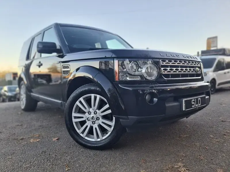 Used Land Rover Discovery HSE 245 HP (180 kW) 2010 Black SUV