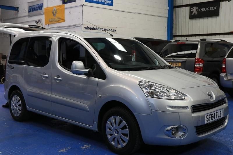Silver Used 2014 Peugeot Partner Van | £7,950 - Image 1/4