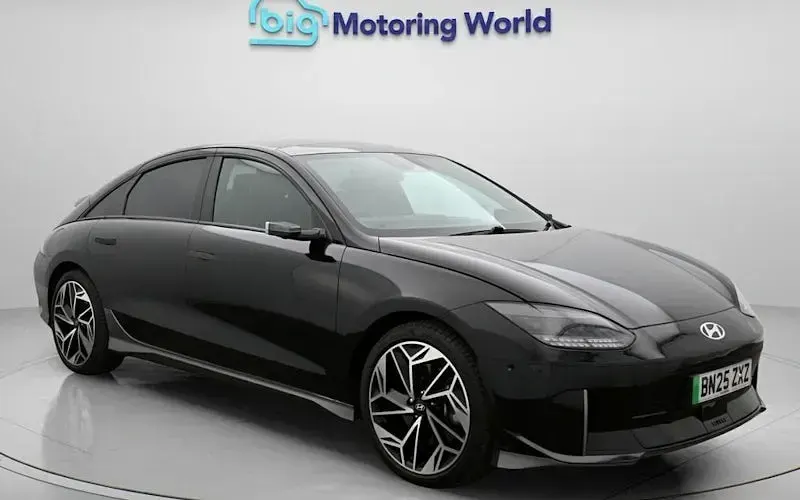 Used Hyundai Ioniq 6 Ultimate 239 kW (325 HP) 2025 Sedan