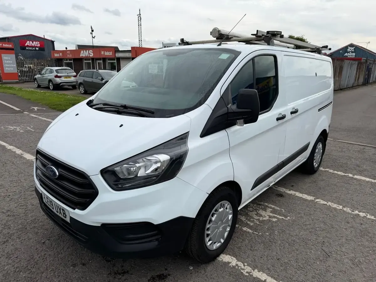 Used Ford Transit Custom 2019 White