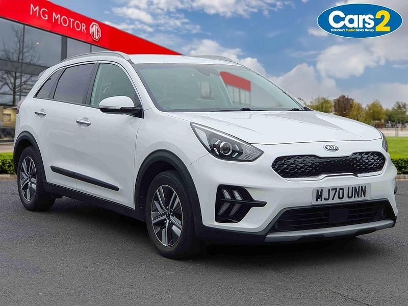 Used Kia Niro 141 HP (103 kW) 2020 White SUV