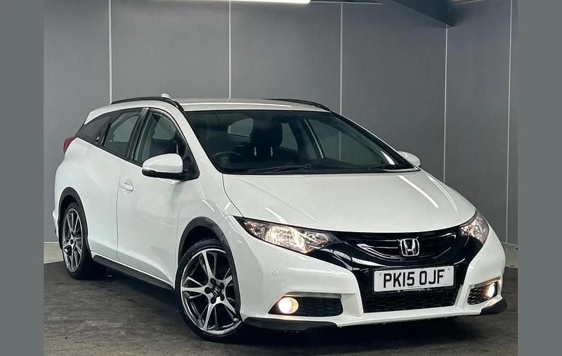 White Used 2015 Honda Civic SE Plus Estate | £8,485 (Fair price) - Image 1/4