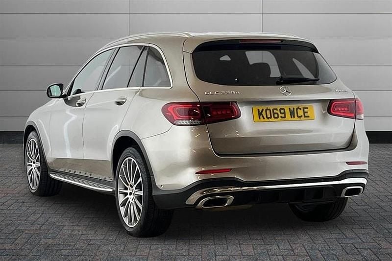 Used Mercedes GLC220 AMG Line Premium 194 HP (142 kW) 2020 Mojave silver Estate